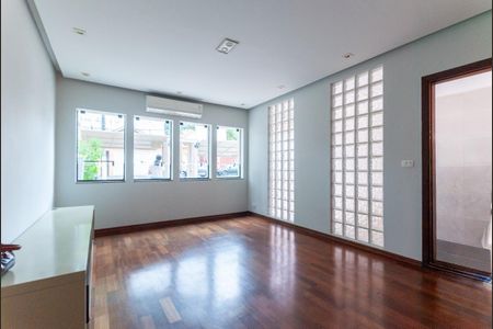 Casa à venda com 144m², 3 quartos e 2 vagasFoto 05