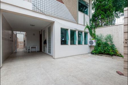 Casa à venda com 144m², 3 quartos e 2 vagasFoto 03