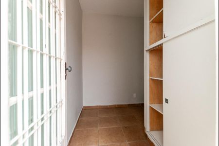 Casa à venda com 144m², 3 quartos e 2 vagasFoto 01