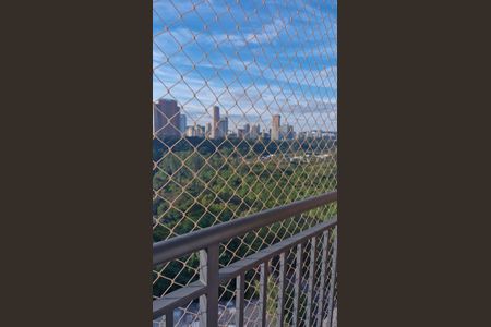 Apartamento à venda com 75m², 3 quartos e 2 vagasVaranda