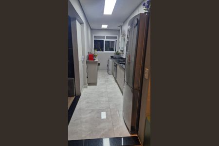 Apartamento à venda com 75m², 3 quartos e 2 vagasCozinha