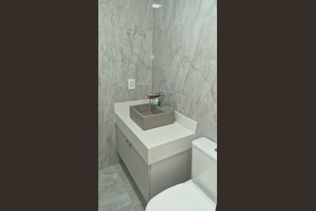 Apartamento à venda com 75m², 3 quartos e 2 vagasBanheiro