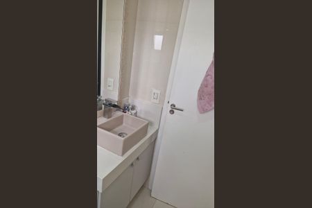 Apartamento à venda com 75m², 3 quartos e 2 vagasBanheiro