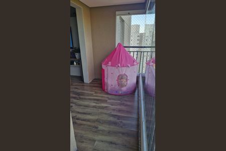 Apartamento à venda com 75m², 3 quartos e 2 vagasVaranda