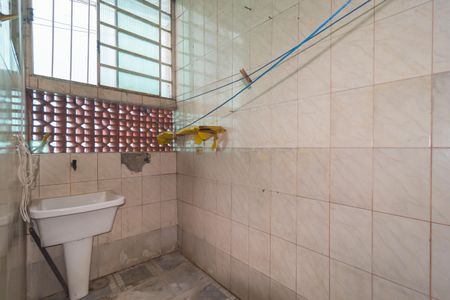 Casa para alugar com 60m², 2 quartos e sem vaga Casa para alugar com 60m², 2 quartos e sem vagaÁrea de Serviço