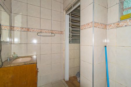 Casa para alugar com 60m², 2 quartos e sem vaga Casa para alugar com 60m², 2 quartos e sem vagaBanheiro