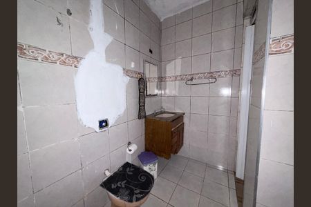 Casa para alugar com 65m², 1 quarto e sem vagaBanheiro