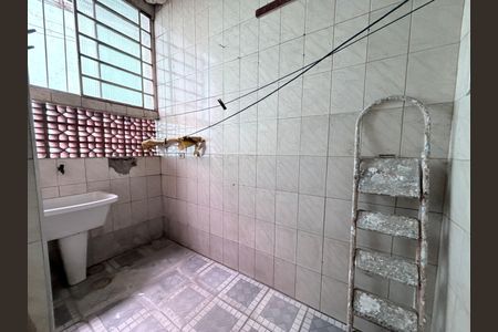 Casa para alugar com 65m², 1 quarto e sem vagaÁrea de Serviço
