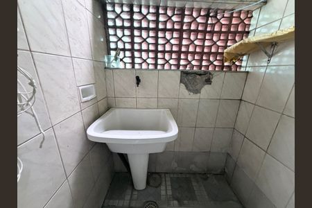 Casa para alugar com 65m², 1 quarto e sem vagaÁrea de Serviço