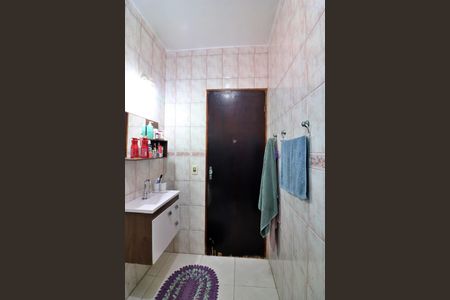 Casa à venda com 260m², 3 quartos e 2 vagasBanheiro Social