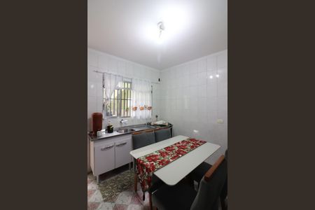 Casa à venda com 260m², 3 quartos e 2 vagasCozinha 