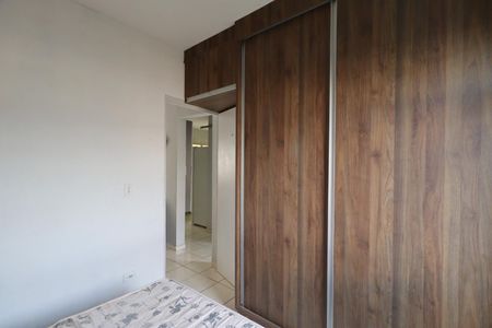 Quarto 1 de apartamento para alugar com 2 quartos, 49m² em (l-10), Ribeirão Preto