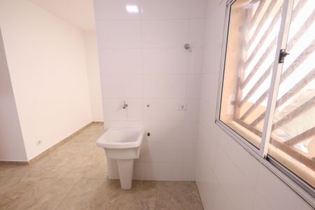 Apartamento para alugar com 33m², 2 quartos e sem vagaCozinha e Área de Serviço
