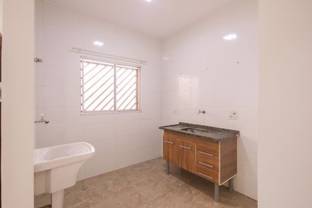 Apartamento para alugar com 33m², 2 quartos e sem vagaCozinha e Área de Serviço