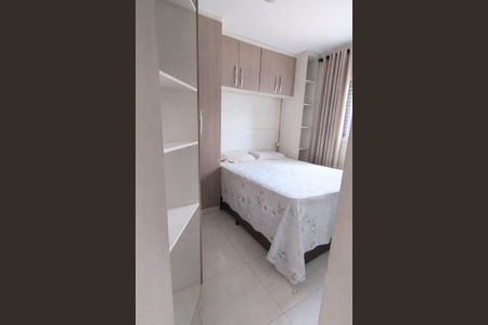 Quarto de casa à venda com 2 quartos, 56m² em Parque Novo Oratório, Santo André