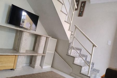 Sala de casa à venda com 2 quartos, 56m² em Parque Novo Oratório, Santo André