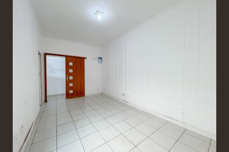 Casa à venda com 200m², 5 quartos e 3 vagas Casa à venda com 200m², 5 quartos e 3 vagasSuíte