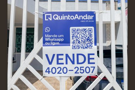 Casa à venda com 200m², 5 quartos e 3 vagas Casa à venda com 200m², 5 quartos e 3 vagasPlaca