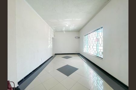Sala de casa para alugar com 3 quartos, 200m² em Centro, Osasco