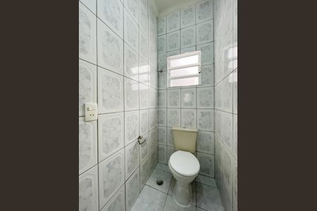 Casa à venda com 200m², 5 quartos e 3 vagas Casa à venda com 200m², 5 quartos e 3 vagasBanheiro da Suíte