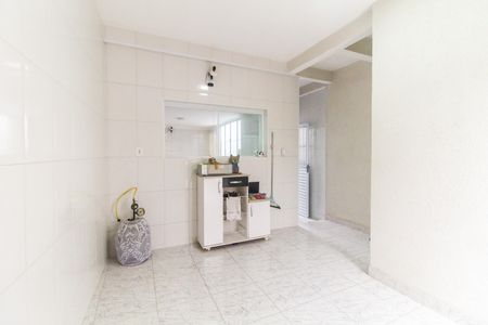 Casa à venda com 150m², 3 quartos e 10 vagasSala 2