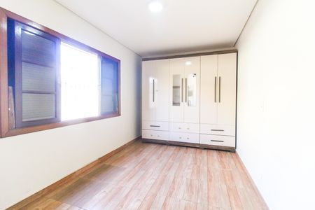 Casa à venda com 150m², 3 quartos e 10 vagasQuarto 2