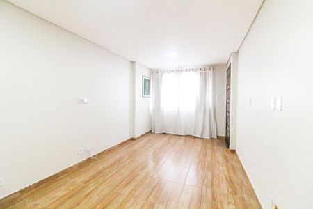 Casa à venda com 150m², 3 quartos e 10 vagasSala