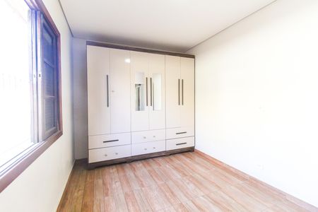 Casa à venda com 150m², 3 quartos e 10 vagasQuarto 2