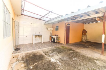 Casa à venda com 150m², 3 quartos e 10 vagasQuintal