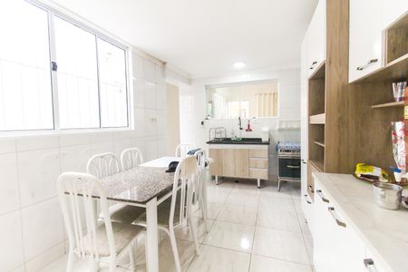 Casa à venda com 150m², 3 quartos e 10 vagasCozinha