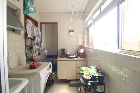 Apartamento à venda com 58m², 3 quartos e 1 vagaLavanderia