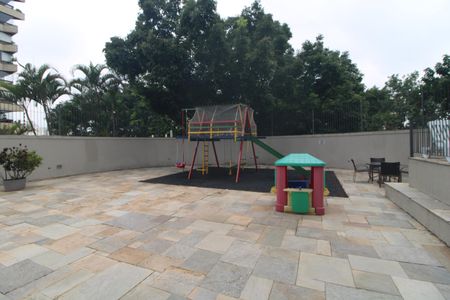 Apartamento à venda com 58m², 3 quartos e 1 vagaPlayground