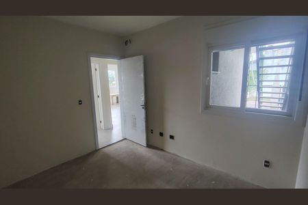 Casa à venda com 3 quartos, 69m² em Guarujá, Porto Alegre