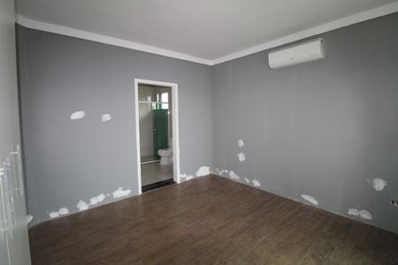 Casa de condomínio para alugar com 460m², 4 quartos e 4 vagasSuíte 1