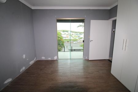 Casa de condomínio para alugar com 460m², 4 quartos e 4 vagasSuíte 1