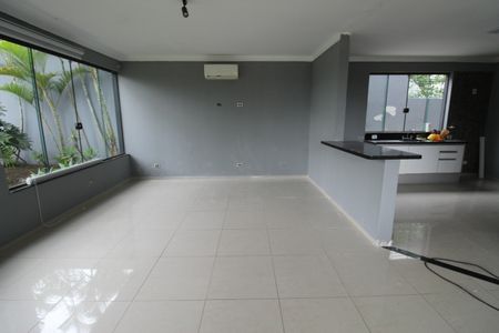 Casa de condomínio para alugar com 460m², 4 quartos e 4 vagasSala 2