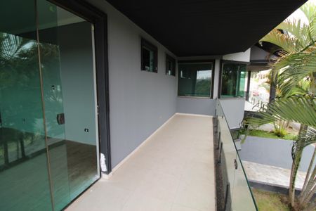 Casa de condomínio para alugar com 460m², 4 quartos e 4 vagasSuíte 2