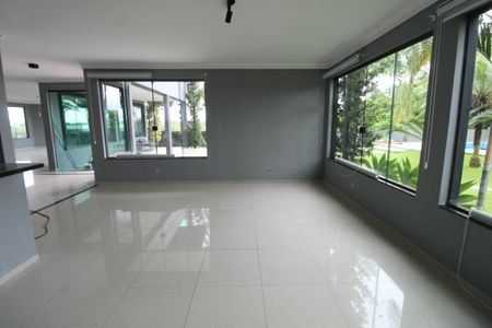 Casa de condomínio para alugar com 460m², 4 quartos e 4 vagasSala 2