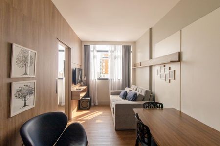 Sala de apartamento para alugar com 1 quarto, 36m² em Rebouças, Curitiba