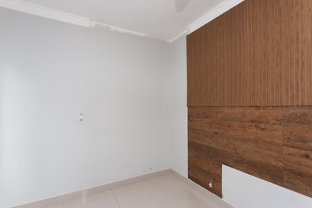 Quarto 1  de apartamento para alugar com 2 quartos, 41m² em Jardim Helian, São Paulo