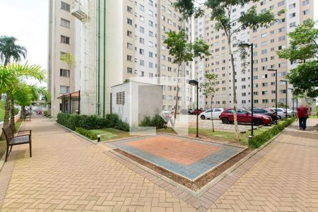 Apartamento para alugar com 41m², 2 quartos e sem vagaÁrea comum 