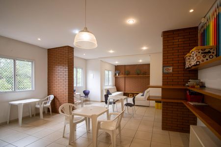 Apartamento para alugar com 68m², 3 quartos e 1 vaga Apartamento para alugar com 68m², 3 quartos e 1 vagaAteliê