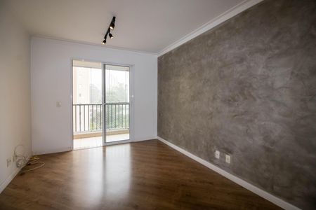 Sala de apartamento para alugar com 3 quartos, 68m² em Parque Reboucas, São Paulo