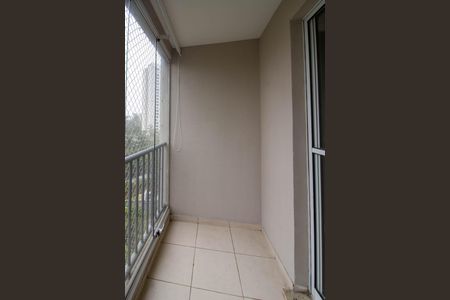 Varanda de apartamento para alugar com 3 quartos, 68m² em Parque Reboucas, São Paulo