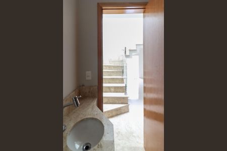 Casa para alugar com 190m², 3 quartos e 2 vagas Casa para alugar com 190m², 3 quartos e 2 vagasLavabo