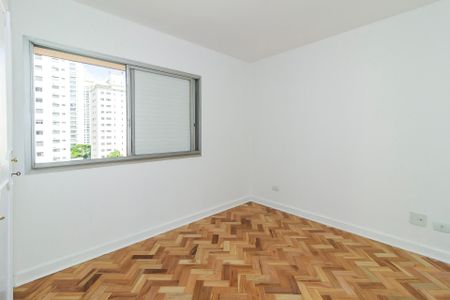 Apartamento para alugar com 108m², 3 quartos e 2 vagas Apartamento para alugar com 108m², 3 quartos e 2 vagasQuarto 2