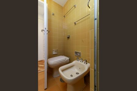 Apartamento para alugar com 108m², 3 quartos e 2 vagas Apartamento para alugar com 108m², 3 quartos e 2 vagasSuíte - Banheiro