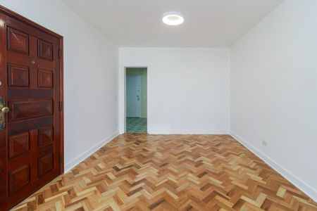 Apartamento para alugar com 108m², 3 quartos e 2 vagas Apartamento para alugar com 108m², 3 quartos e 2 vagasSala