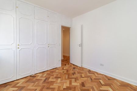 Apartamento para alugar com 108m², 3 quartos e 2 vagas Apartamento para alugar com 108m², 3 quartos e 2 vagasQuarto 3