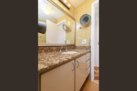 Apartamento para alugar com 108m², 3 quartos e 2 vagas Apartamento para alugar com 108m², 3 quartos e 2 vagasSuíte - Banheiro